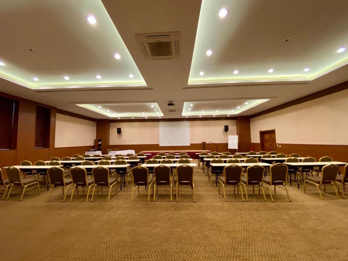 Perissia Hotel & Convention Centre Урґюп Екстер'єр фото