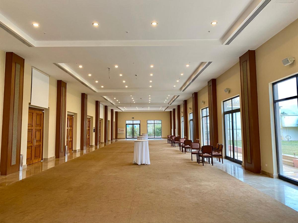 Perissia Hotel & Convention Centre Урґюп Екстер'єр фото